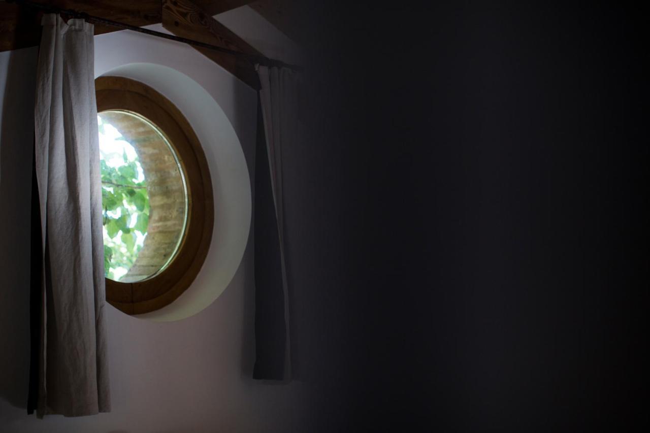 B&B Il Cavallino Civitanova Alta Buitenkant foto