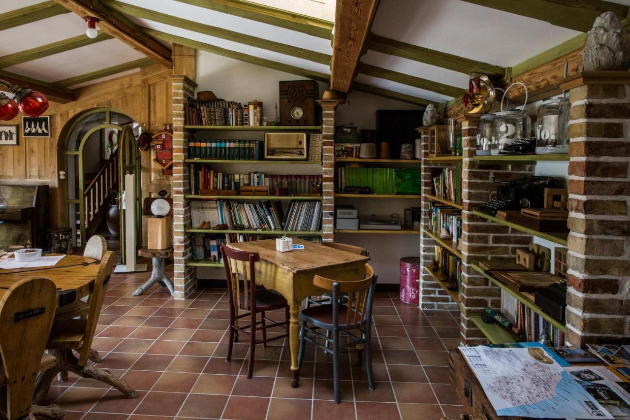 B&B Il Cavallino Civitanova Alta Buitenkant foto
